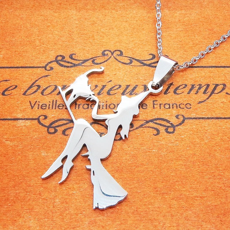 ステンレス製 ホウキにまたがる魔女と猫のペンダントネックレス シルバーカラー 魔法使い 猫 シルエット