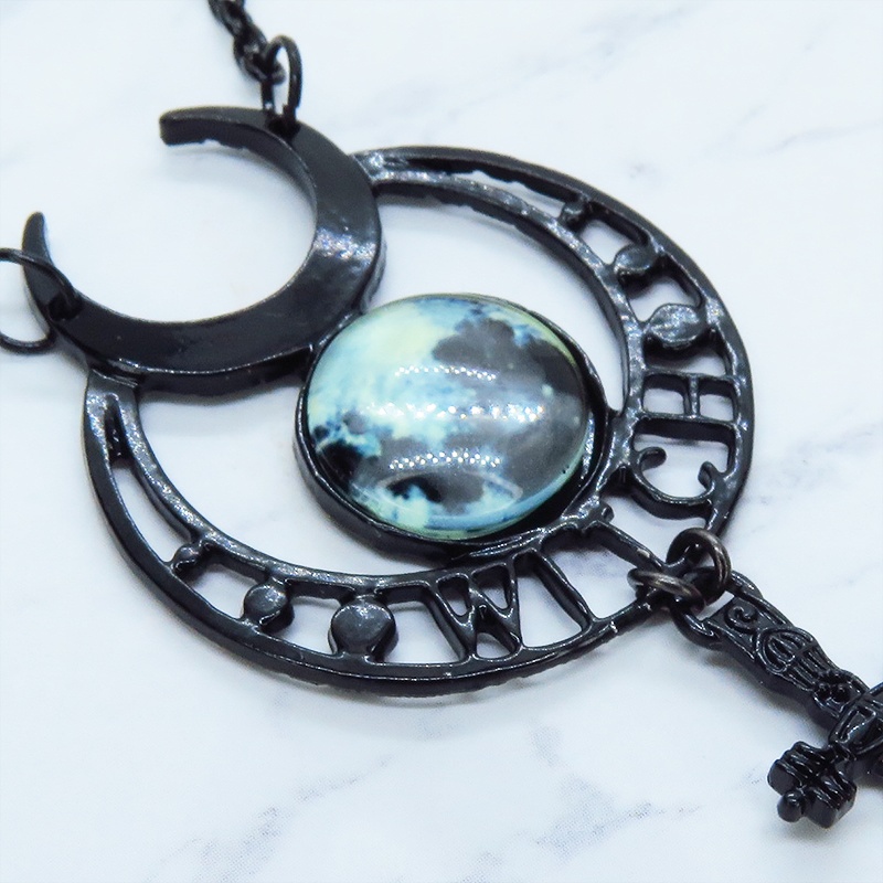 ゴシック調ブラックムーンネックレス ソード 剣 魔女 ウィッチ 三日月 トリプルムーン パンク ロック メンズ レディース