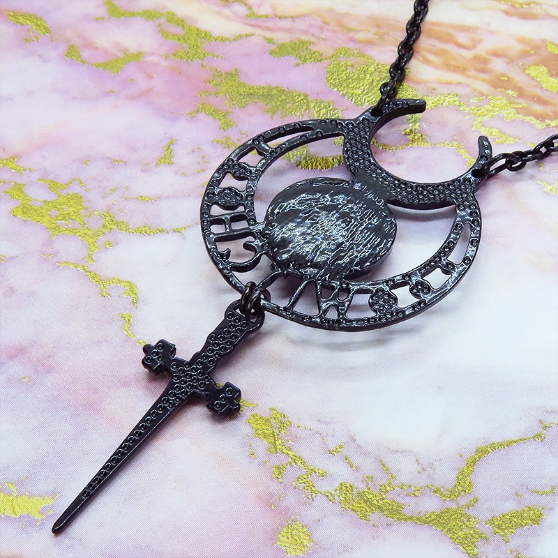 ゴシック調ブラックムーンネックレス ソード 剣 魔女 ウィッチ 三日月 トリプルムーン パンク ロック メンズ レディース
