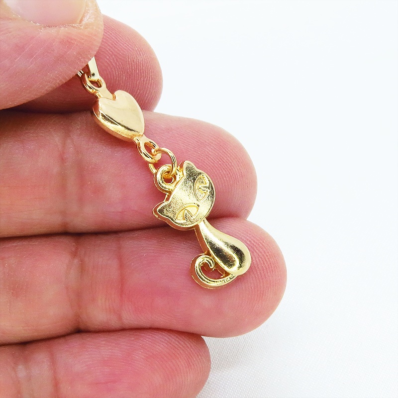 マットゴールド 猫とハートのシンプルでコンパクトな可愛いネックレス 長さ変更可