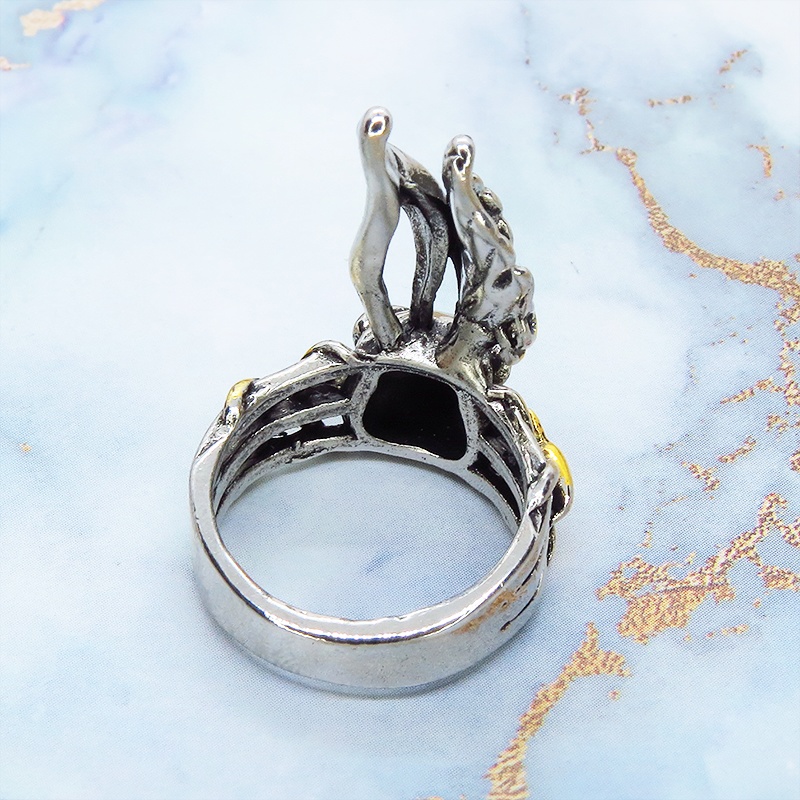 うさぎの顔をかたどったリアルなフェイスリング ラビットリング ブルージルコン 12号 16号