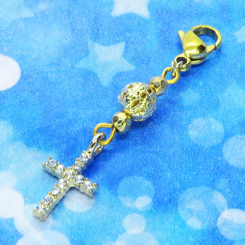 マスクチャーム ゴールドカラー ラインストーンのロザリオとメタルビーズを組み合わせたシンプルなチャーム