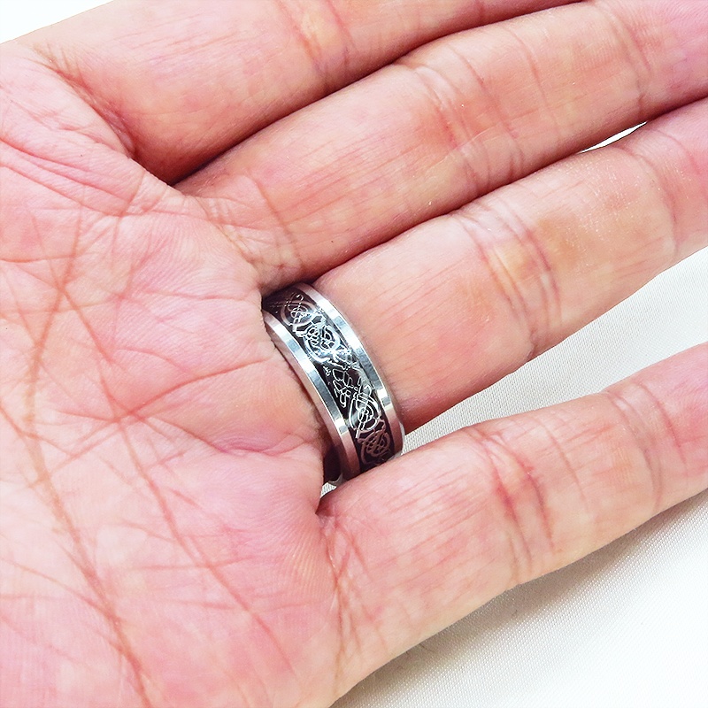 ステンレス製 アラベスク調デザインのモノトーンリング メンズ レディース クラシック 18号