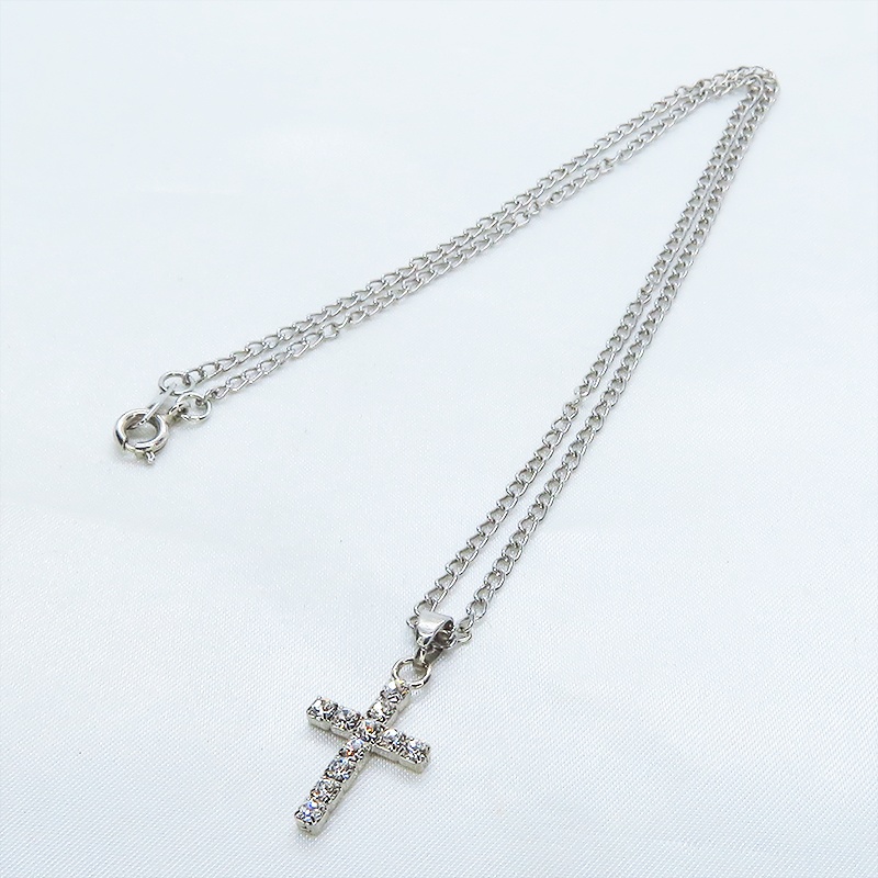 ラインストーンを使ったクロス(十字架)のコンパクトなネックレス ワンポイント 長さ変更可 SV925変更可 アジャスター追加可