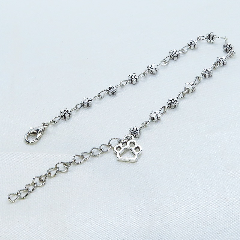 小さな可愛い花柄モチーフのチェーンと肉球のチャームのシルバーカラーブレスレット 猫 犬 アジャスター付