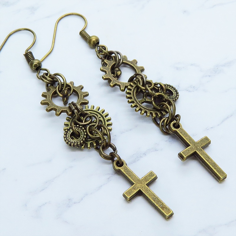 アンティークゴールド ロザリオ(十字架)と歯車を組合せたピアス スチームパンク風 コンパクト