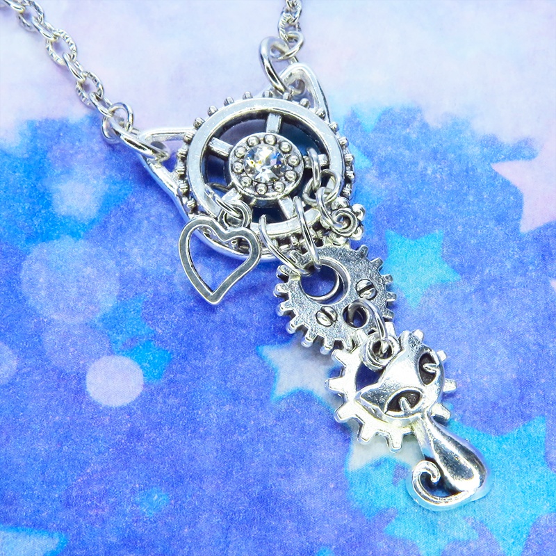 アンティークシルバー 猫と猫耳歯車のスチームパンク風ネックレス スワロフスキー アジャスター付 長さ変更可
