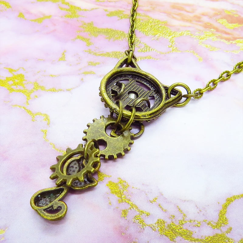 アンティークゴールド 猫と猫耳歯車のスチームパンク風ネックレス スワロフスキー アジャスター付 長さ変更可