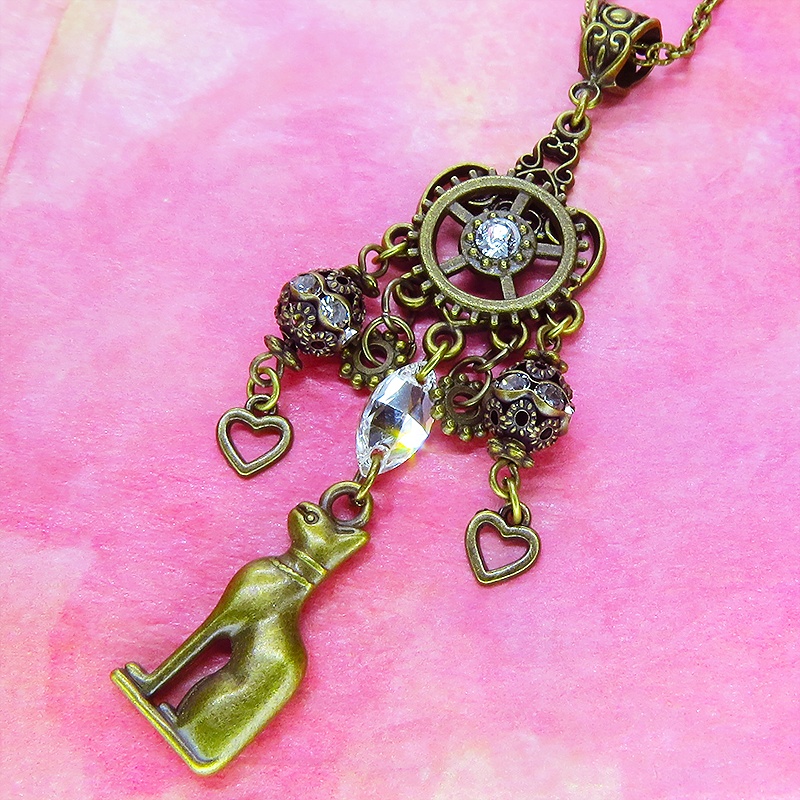 バステト 猫の女神 アンティークゴールド オリエンタル風スワロフスキーとメタルビーズを組合せたネックレス アジャスター