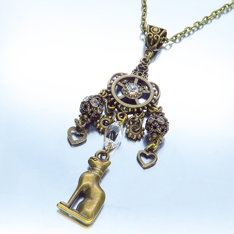 バステト 猫の女神 アンティークゴールド オリエンタル風スワロフスキーとメタルビーズを組合せたネックレス アジャスター