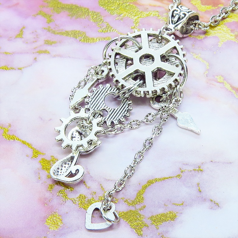 アンティークシルバー 猫と歯車・チェーンのスチームパンク風ネックレス ハート アジャスター付 長さ変更可
