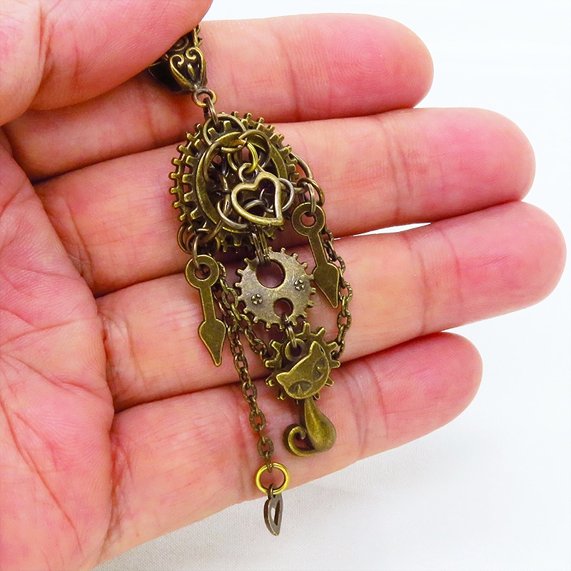 アンティークゴールド 猫と歯車・チェーンのスチームパンク風ネックレス ハート アジャスター付 長さ変更可