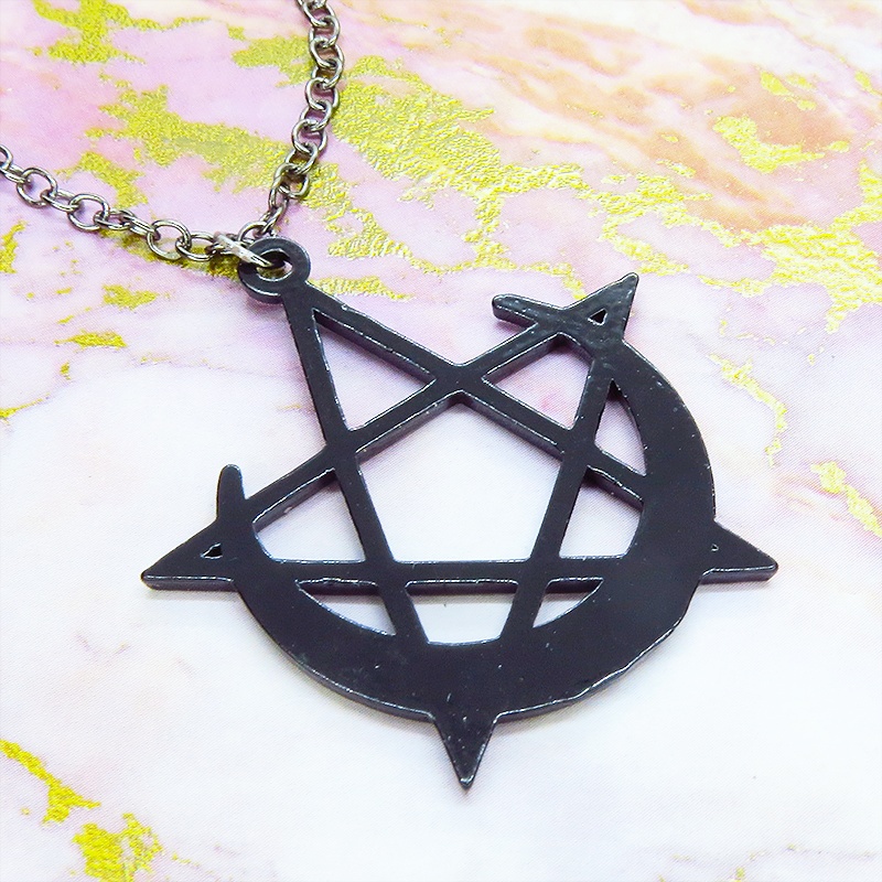 五芒星と三日月のペンタグラムゴシックネックレス ウィッチ 魔女 アンティーク アジャスター可