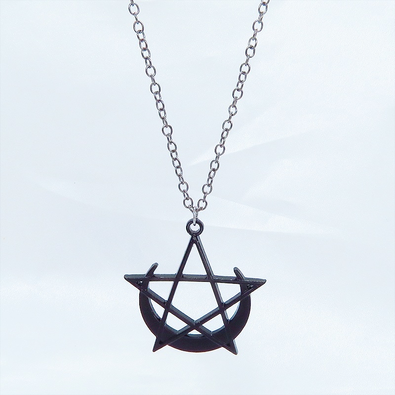 五芒星と三日月のペンタグラムゴシックネックレス ウィッチ 魔女 アンティーク アジャスター可
