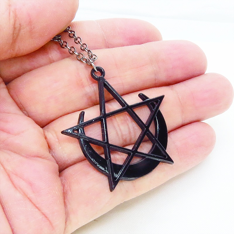 五芒星と三日月のペンタグラムゴシックネックレス ウィッチ 魔女 アンティーク アジャスター可