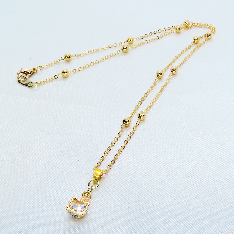 マットゴールドの猫フェイスフレームのキュービックジルコニアのワンポイントネックレス 長さ変更可 アジャスター可