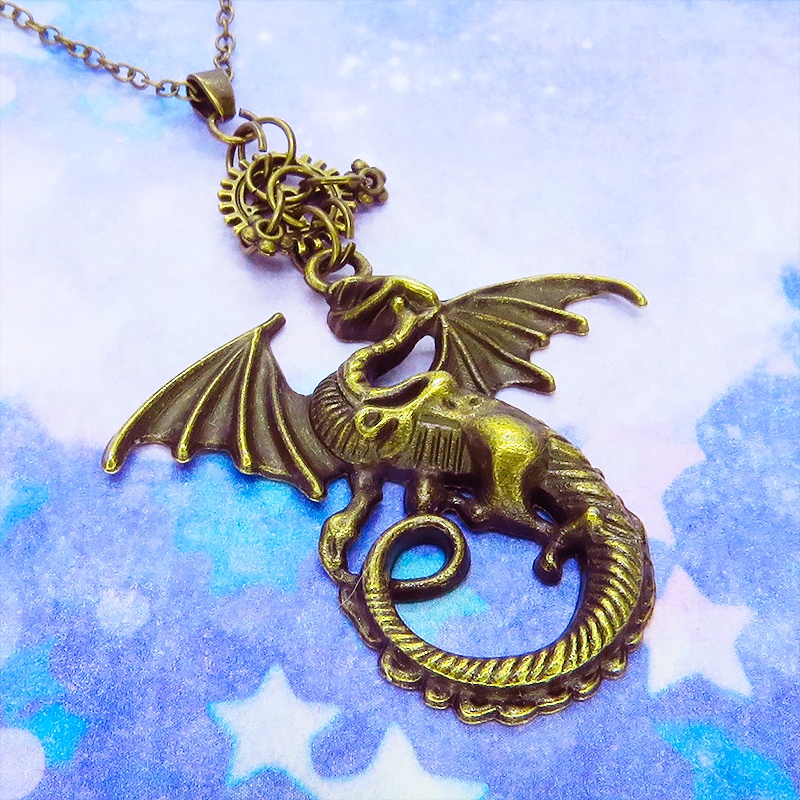 アンティークゴールド 翼を広げるドラゴンと歯車のネックレス ゴシック 金古美色 メンズ レディース