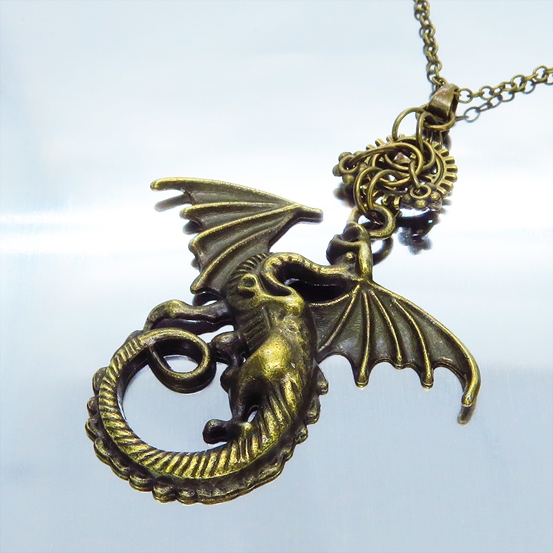アンティークゴールド 翼を広げるドラゴンと歯車のネックレス ゴシック 金古美色 メンズ レディース