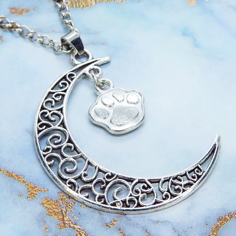 アンティークシルバー 透かし三日月と肉球の大人可愛いネックレス ムーンネックレス 猫 犬 銀古美