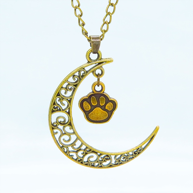 アンティークゴールド 透かし三日月と肉球の大人可愛いネックレス ムーンネックレス 猫 犬 金古美