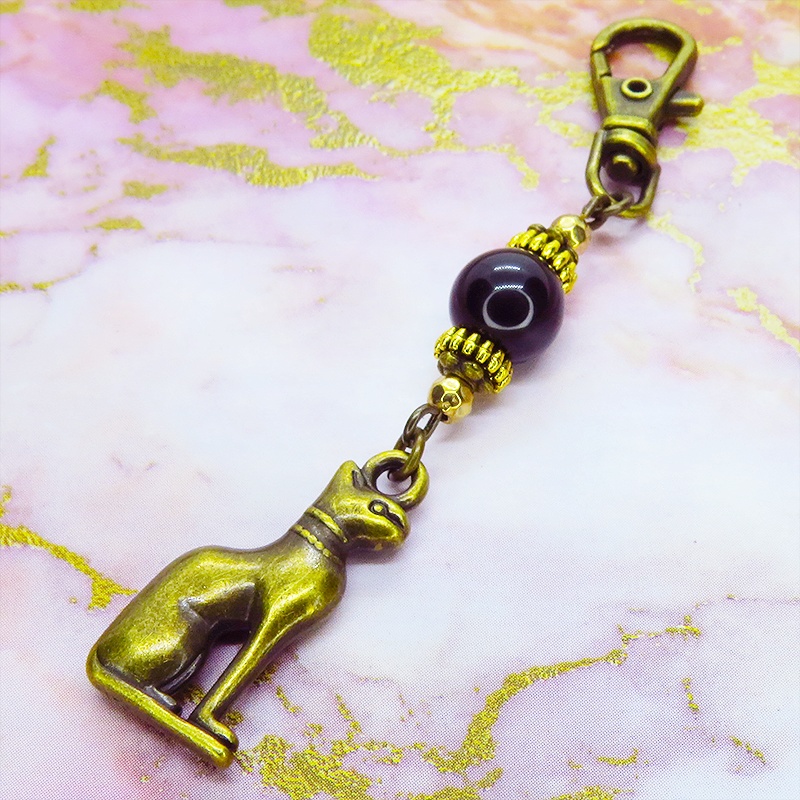 バステト 猫の女神 アンティークゴールド オニキスと組合せたオリエンタル調キーホルダー バッグチャーム