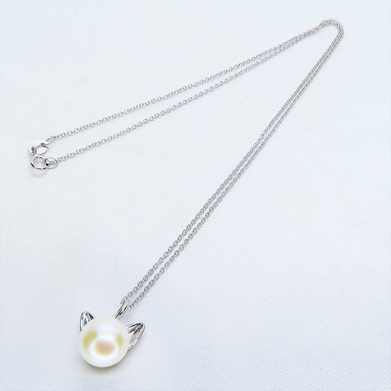 シルバー925 ペンダント型の淡水パール(ナチャラル)のシンプルで大人可愛い猫耳パールネックレス アジャスター追加可
