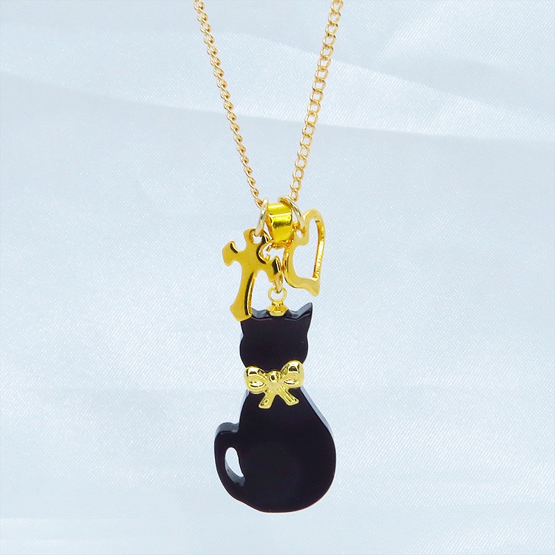 黒猫シルエットモチーフとハート&ロザリオの大人可愛いネックレス SV925 18KGC変更可