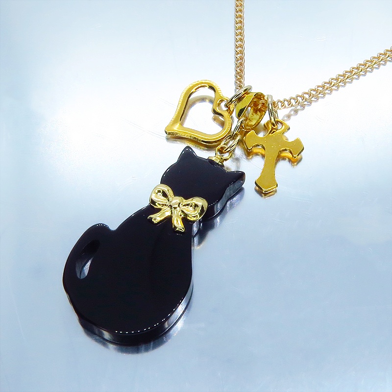 黒猫シルエットモチーフとハート&ロザリオの大人可愛いネックレス SV925 18KGC変更可