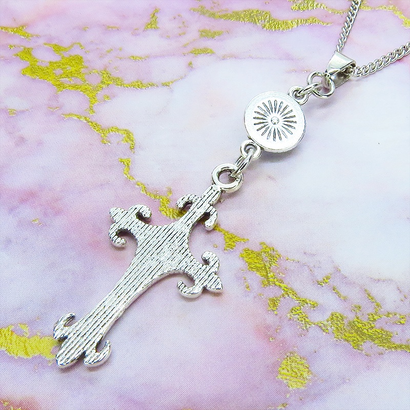 アンティークシルバー ゴシックデザインロザリオ(十字架)とターコイスのネックレス 長さ変更可 アジャスター可