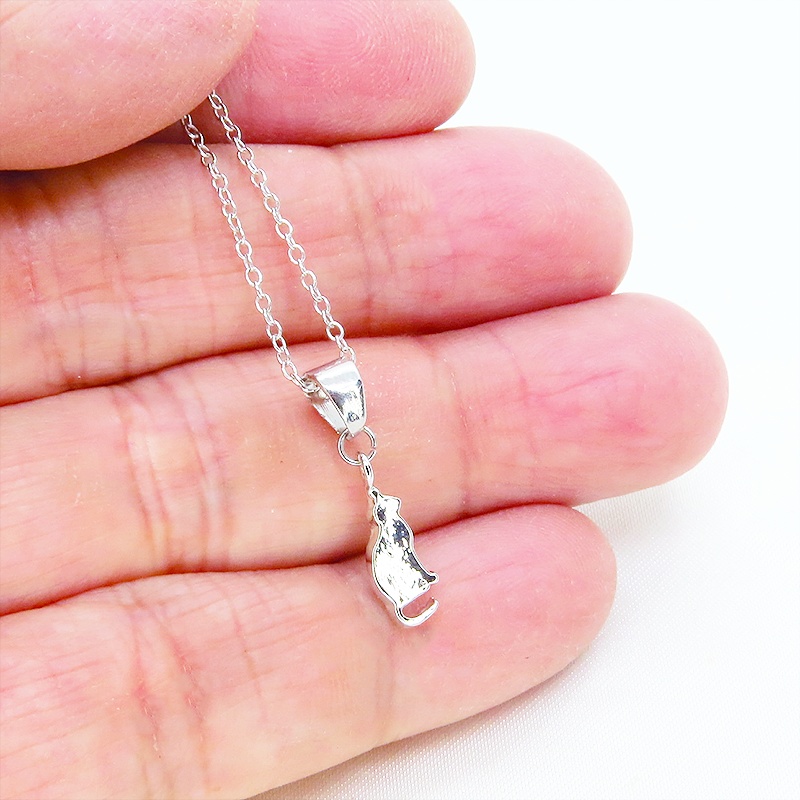 シンプルにさり気なく大人可愛い猫モチーフネックレス シルバー925ネックレス 長さ変更可 アジャスター追加可