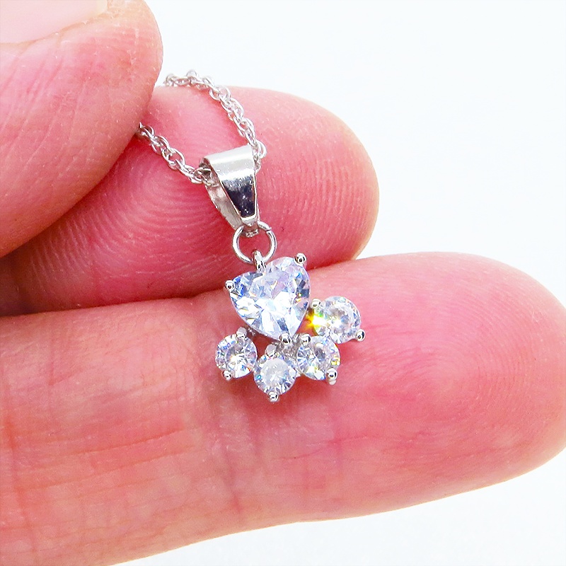 【再販】シルバー925 肉球モチーフの大人可愛いワンポイントネックレス ジルコニア スクリュー 猫 犬 アジャスター追加可