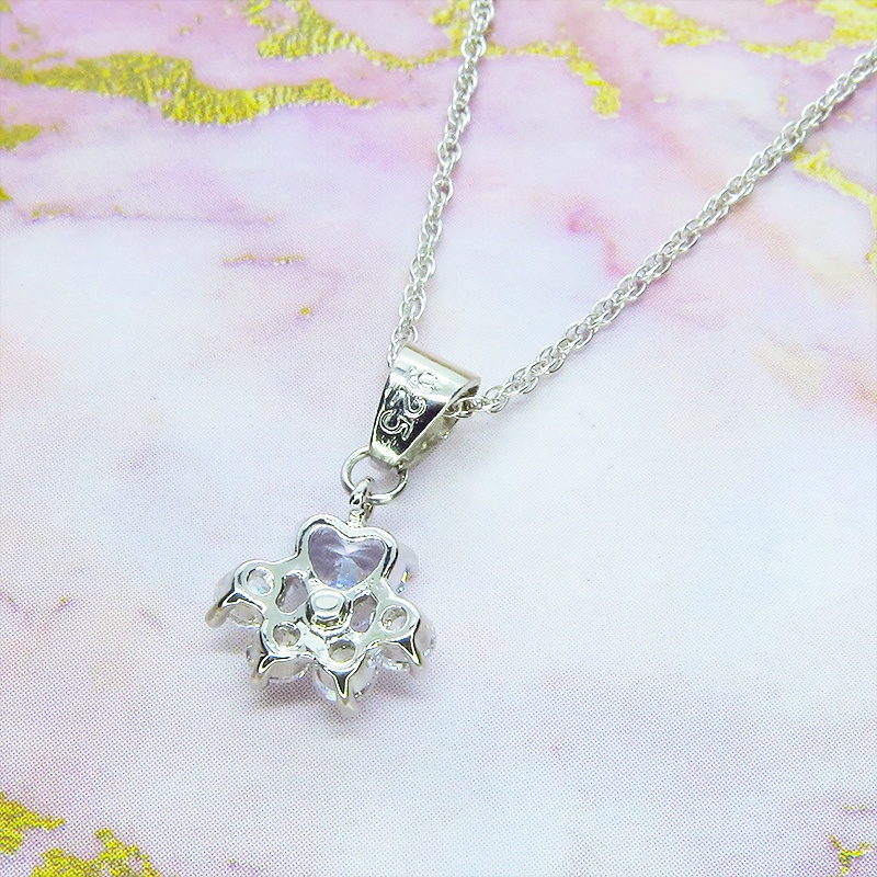 【再販】シルバー925 肉球モチーフの大人可愛いワンポイントネックレス ジルコニア スクリュー 猫 犬 アジャスター追加可