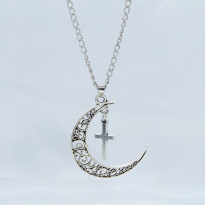 アンティークシルバー 透かし三日月とロザリオ(十字架)の大人可愛いネックレス ムーンネックレス 銀古美