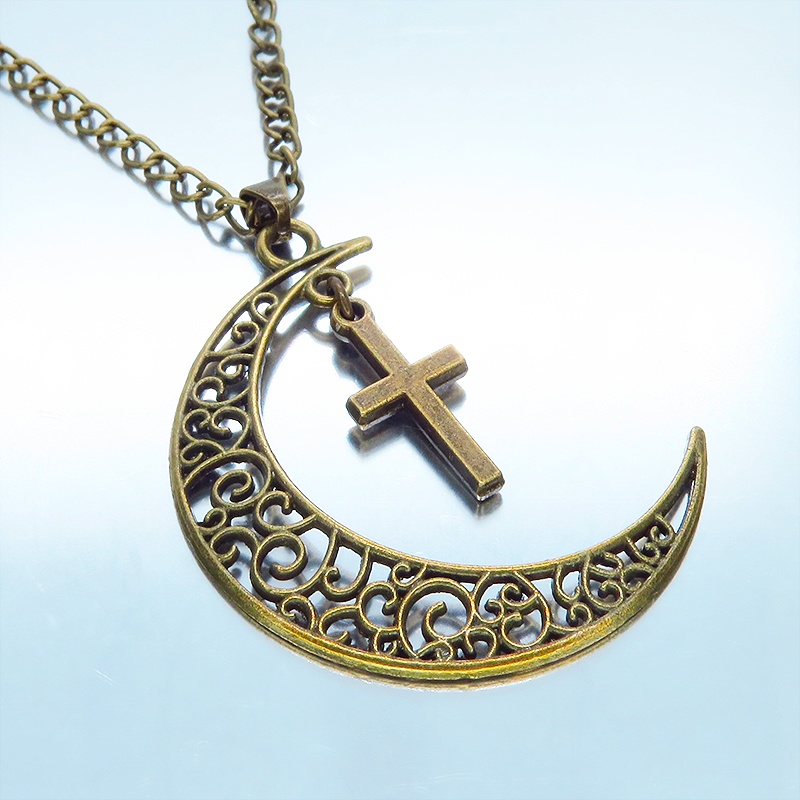 アンティークゴールド 透かし三日月とロザリオ(十字架)の大人可愛いネックレス ムーンネックレス 金古美