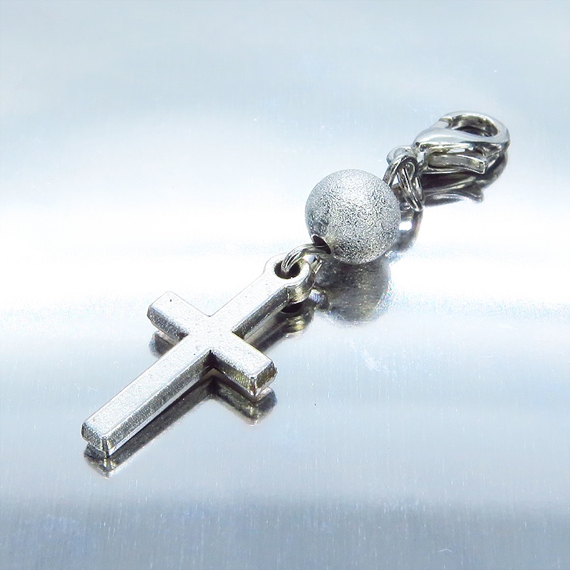 マスクチャーム アンティークシルバー ロザリオ(十字架)とメタルビーズのコンパクトなチャーム