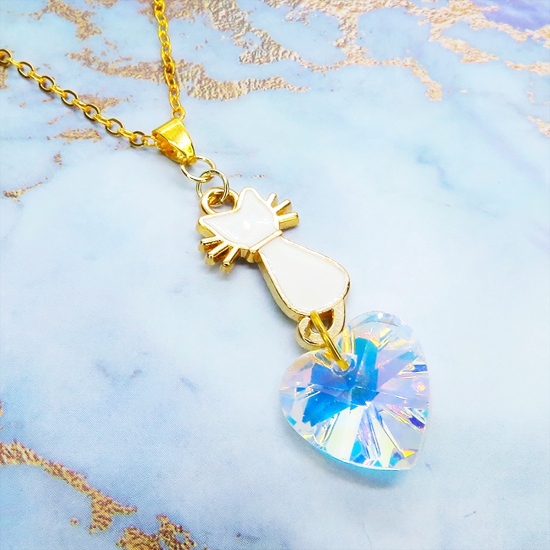 白猫とハート型スワロフスキー(クリスタルオーロラ)を組み合わせたネックレス 長さ変更可 18KGC変更可