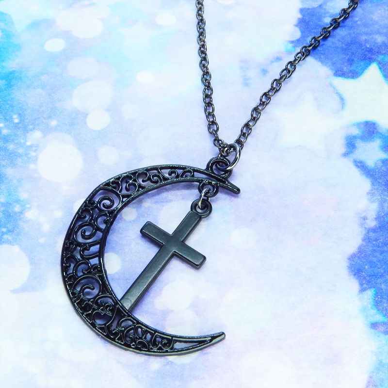 アラベスク調の透かし模様の入った三日月モチーフとロザリオ(十字架)を組み合わせたブラックネックレス 長さ変更可 アジャスター可