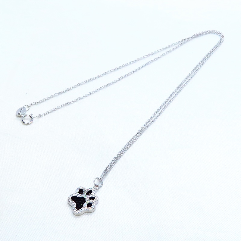 シルバー925 ジルコンが散りばめられた肉球モチーフのワンポイントネックレス アジャスター追加可 猫 犬