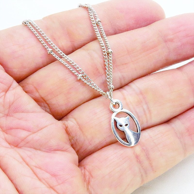 シルバーカラー 猫モチーフの繊細なダブルチェーンブレスレット アジャスター 長さ調整可