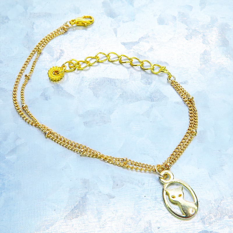 ゴールドカラー 猫モチーフの繊細なダブルチェーンブレスレット アジャスター 長さ調整可