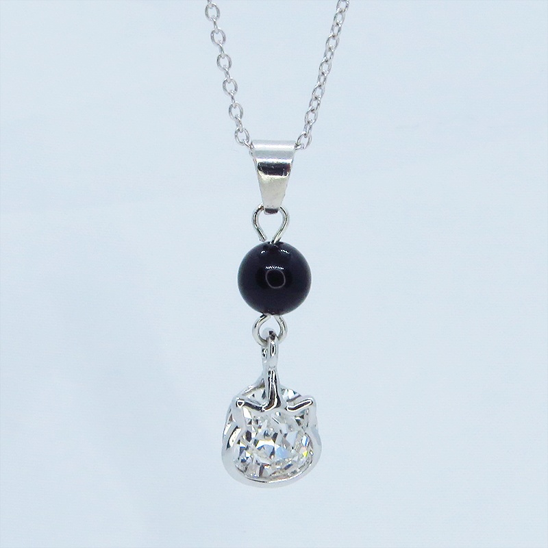 シルバー925 かわいい猫フレームのスワロフスキー(9色選択)とオニキスの大人可愛いネックレス