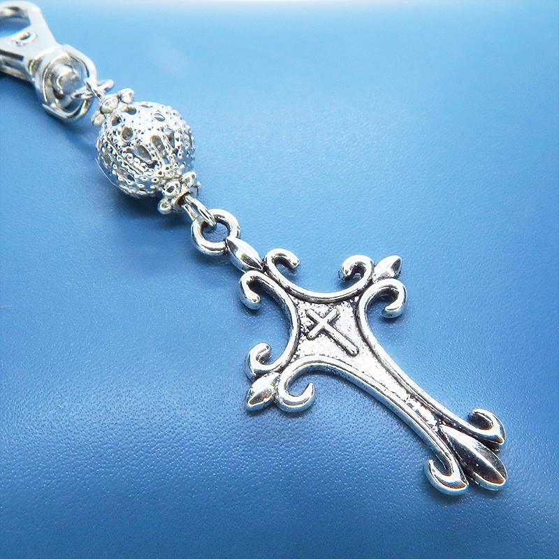 アンティークシルバー ゴシック調ロザリオとメタルビーズを組合せたキーホルダー バッグチャーム 金具変更可