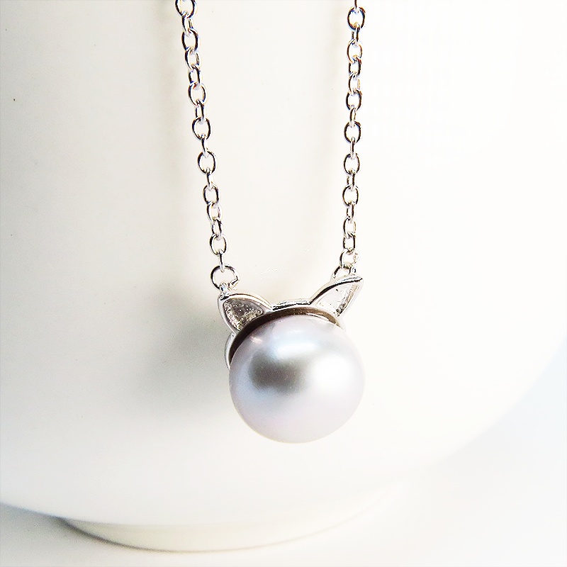 シルバー925 シンプルにさり気なく大人可愛いシルバーグレー猫耳ネックレスとピアスセット 淡水パール アジャスター追加可