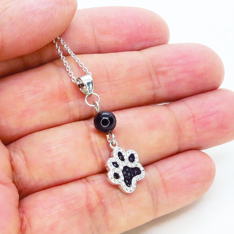 シルバー925 ジルコンが散りばめられた肉球モチーフとオニキスを組合せた大人可愛いネックレス アジャスター追加可 猫 犬