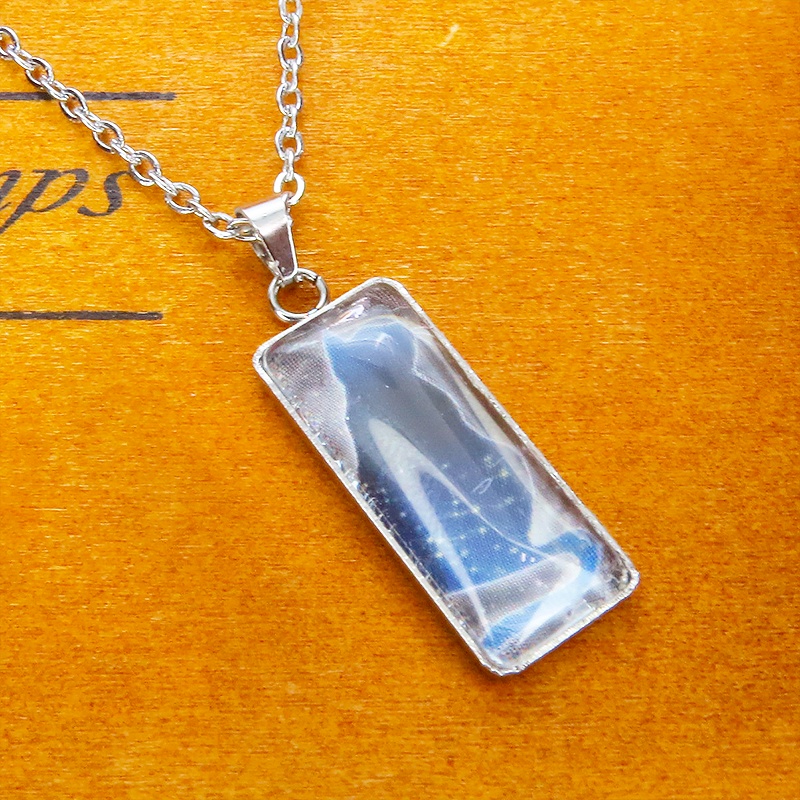 星を見上げる猫 ステンレス製タグプレート型ガラスカボションペンダント・ネックレス 長さ変更可 アジャスター可