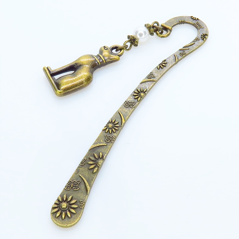 アンティークゴールド 猫の神様バステトとスワロフスキーパール(クリスタルホワイト)を組合せたブックマーカー 栞