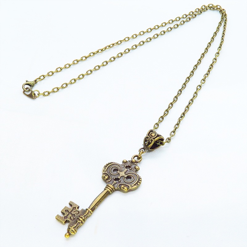 アンティークゴールド デザインキー(鍵)チャームのペンダント・ネックレス ゆったりサイズ アジャスター追加可