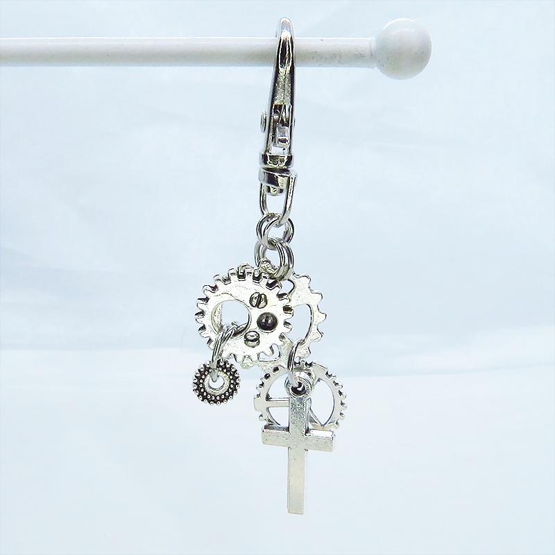 アンティークシルバー スチームパンク風 ロザリオと歯車を組合せたキーホルダー バッグチャーム ファスナーチャーム 金具変更可