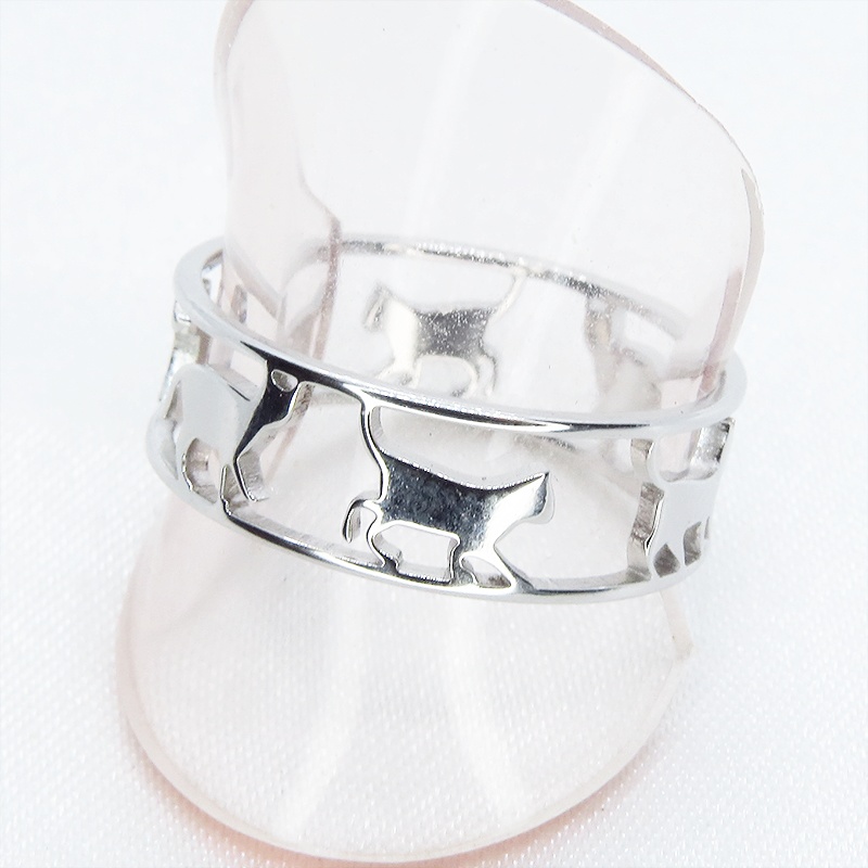 【再販×6】シルバーカラー ステンレス製 歩く猫シルエットが連なる大人可愛いリング 繊細 16号