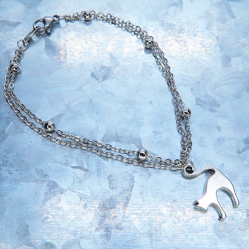 アンティークシルバー 跳ね猫モチーフのダブルチェーンブレスレット ビーズ付チェーン アジャスター可